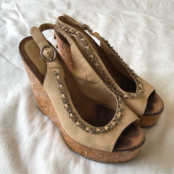 CHANEL Shoes - Chanel Chain Link CC Cork & Leather Wedges EU36